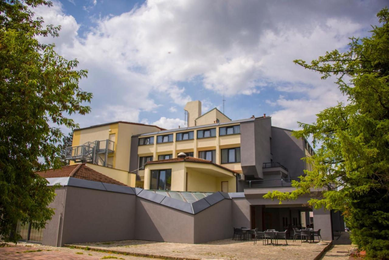 Hotel Prebold Buitenkant foto