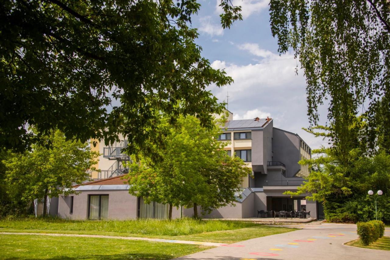 Hotel Prebold Buitenkant foto
