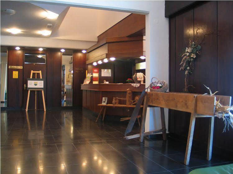 Hotel Prebold Buitenkant foto