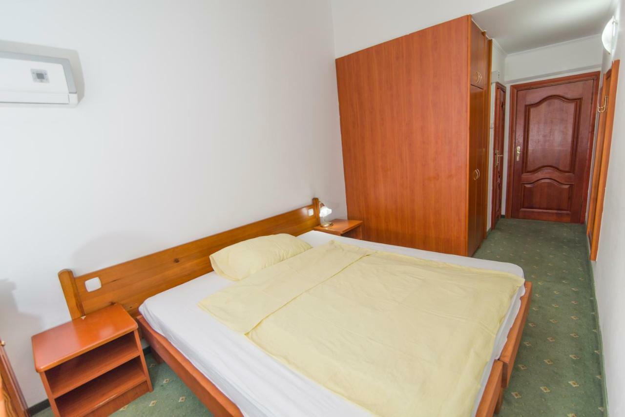 Hotel Prebold Buitenkant foto